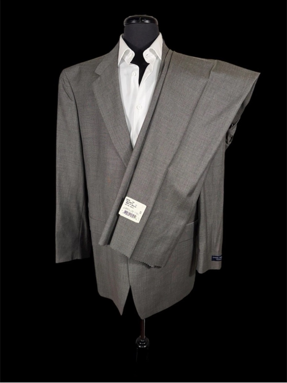 NWT DANIEL CREMIEUX LORO PIANA GRAY HOBNAIL SUIT SZ 46R 40 WAIST UNFINISHED HEM